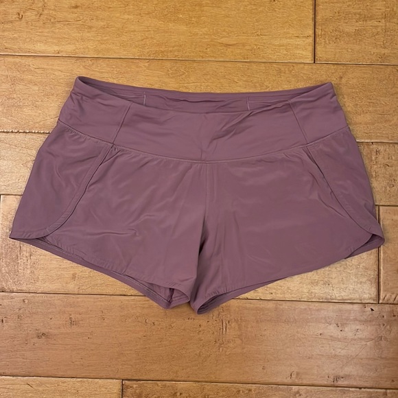 lululemon athletica Pants - 🍋 Lululemon 2.5” Speed Up Pink Purple Hottie Shorts
